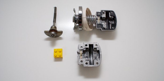 HMW_head_inside