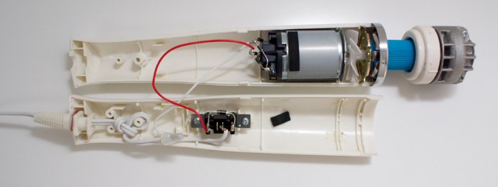 Hitachi_magic_wand_inside